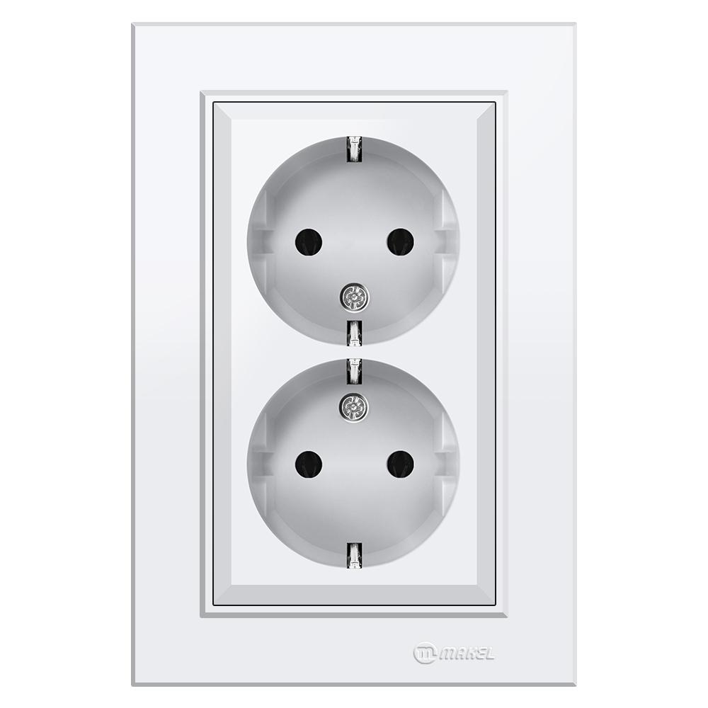 KOMBISTECKDOSE auf einem Sockel KAREA Alpinweiss